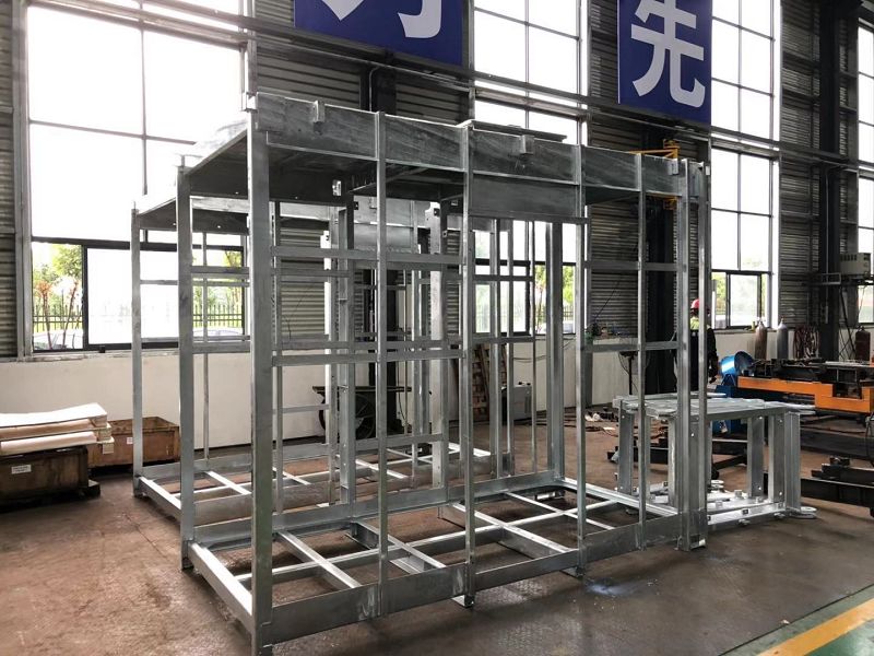 Galvanized hoisting cage